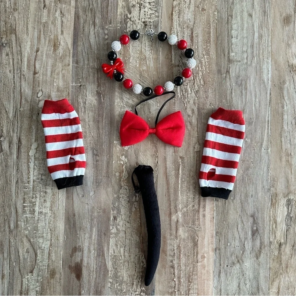 Costume Accessories 4 Piece For Any Costume EUC